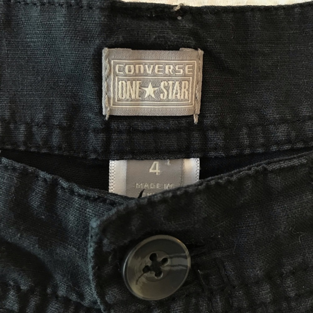 CONVERSE BLACK LINEN CARGO STYLE SHORTS SIZE 4 - Picture 3 of 5